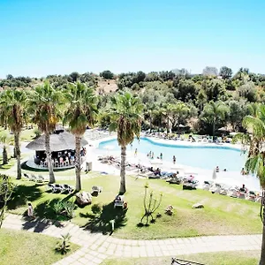Yellow Garden Alvor